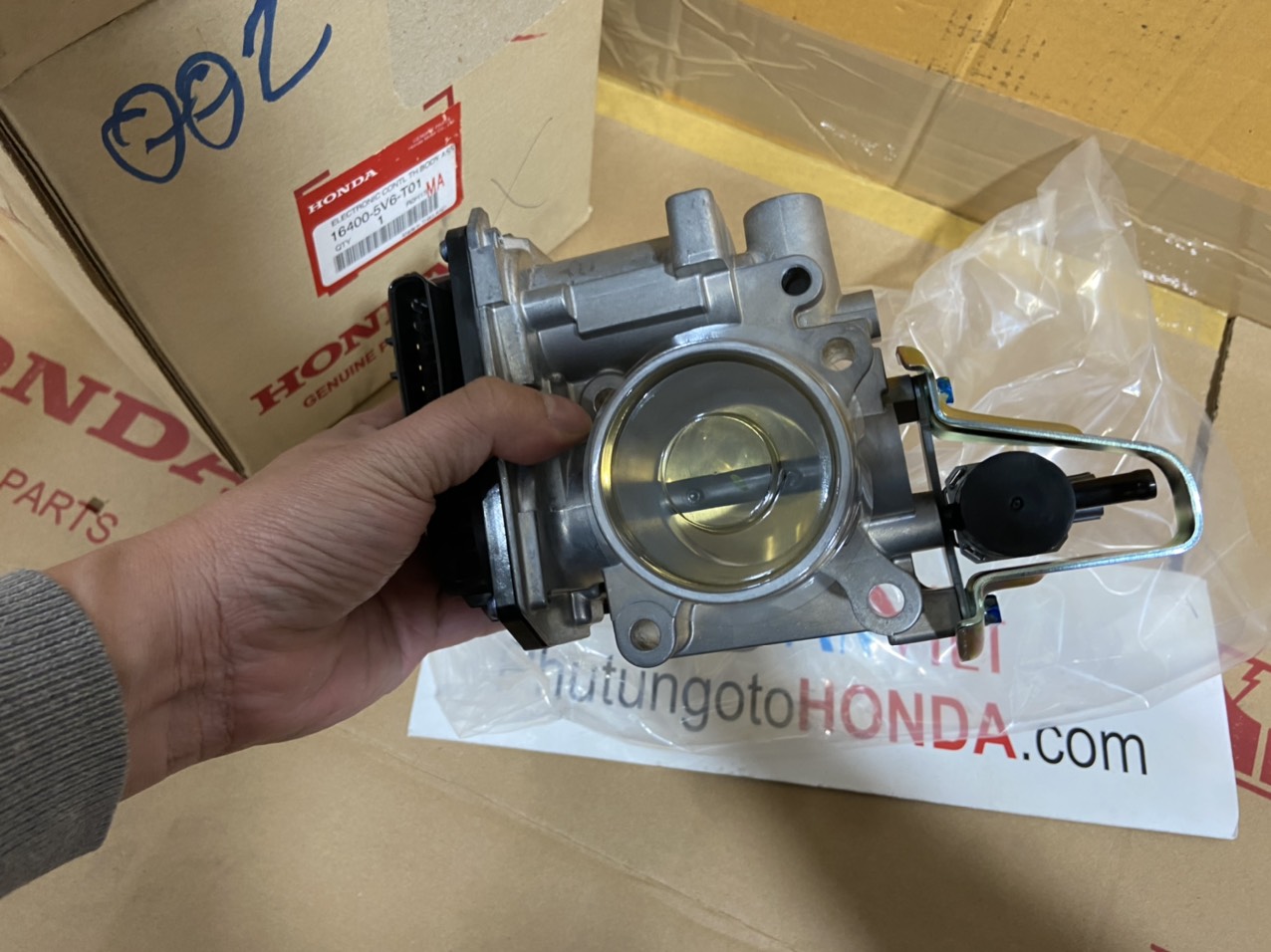 Cụm cổ ga xe Honda BRIO